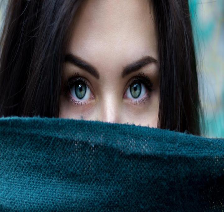 girl-2605526_1920_0.jpg
