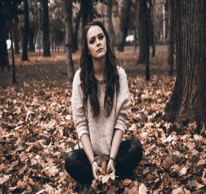 sad-2042536_1920_0.jpg