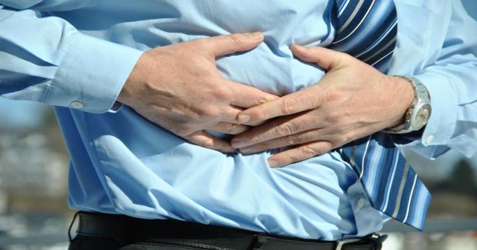 stomach-pain-g331a7f925_1920_0.jpg